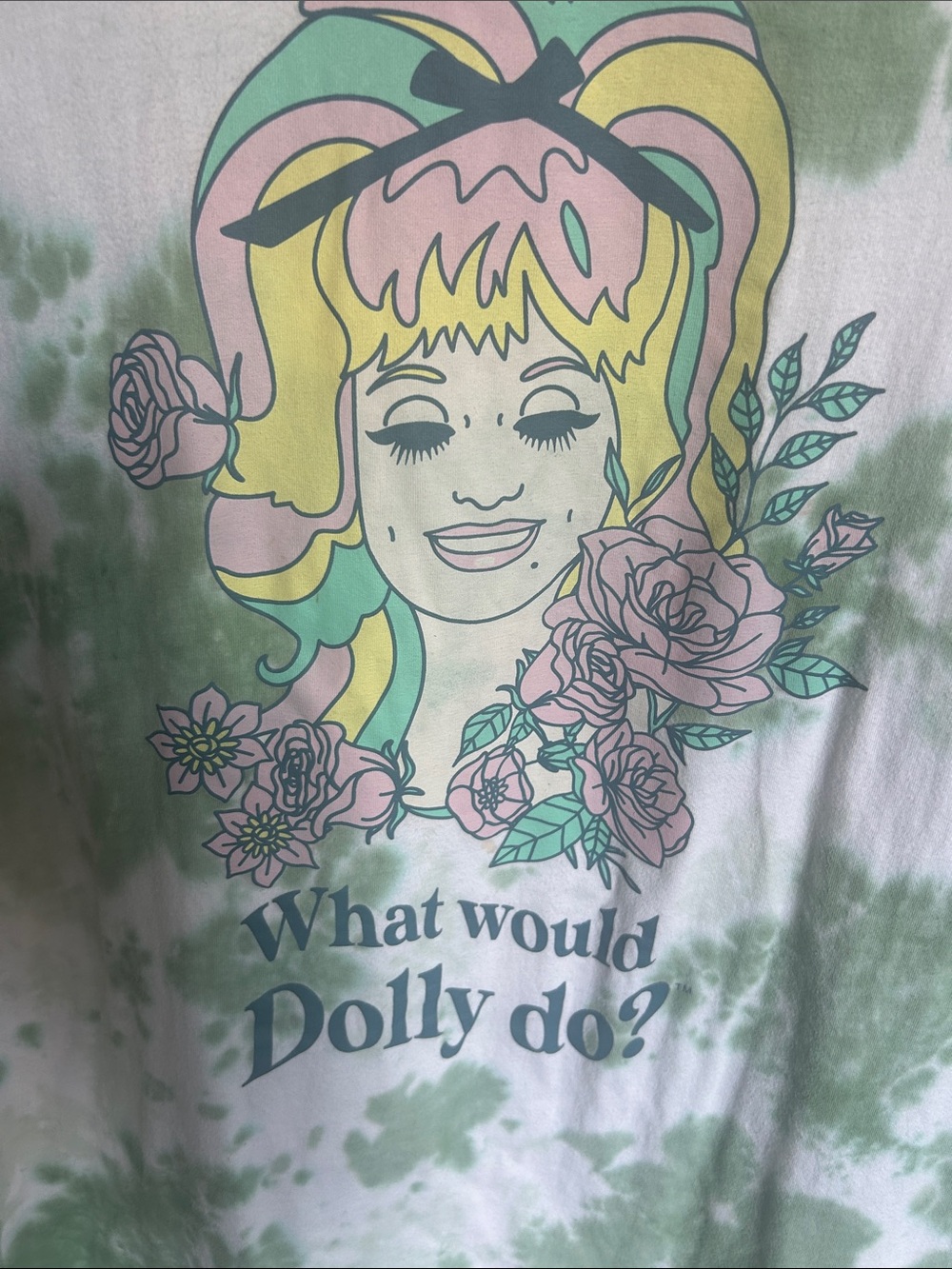 Tie-Dye Graphic Tee - Green & Pastel Floral Dolly Parton - Picture 4 of 4